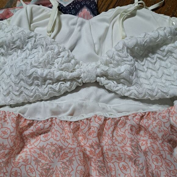 Juniors Size Large Trixxi Sleeveless Spaghetti Strap Floral Maxi Dress Open Back - Picture 5 of 8